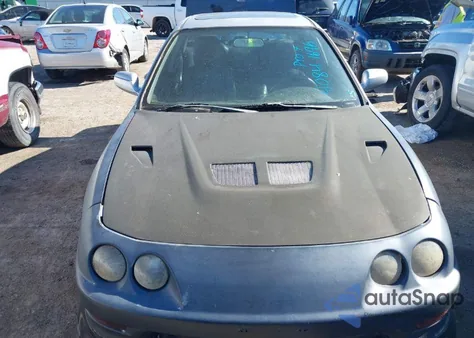 2001 Acura Integra Gs from USA, damaged, VIN JH4DB76611S001520